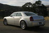 Owiewki przód CHRYSLER 300C         4d 2004r.→