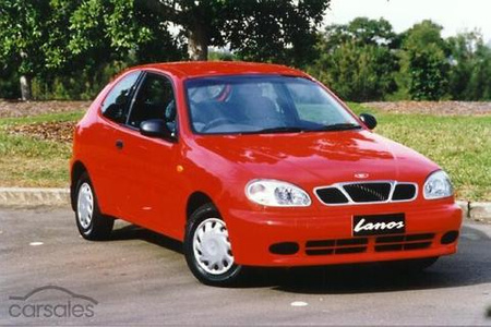 Owiewki przód DAEWOO LANOS      3d  1997r.→